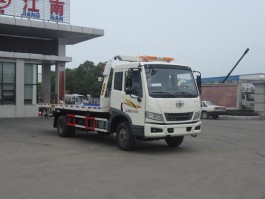 清障车