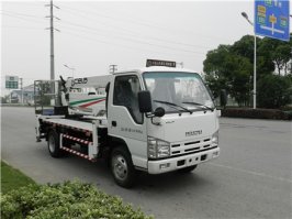 高空作业车