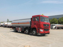 运油车