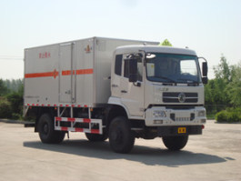 爆破器材运输车