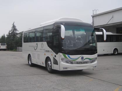 申龙8米24-37座纯电动客车(SLK6803ALE0BEVS2)