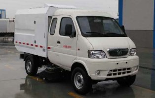 纯电动扫路车