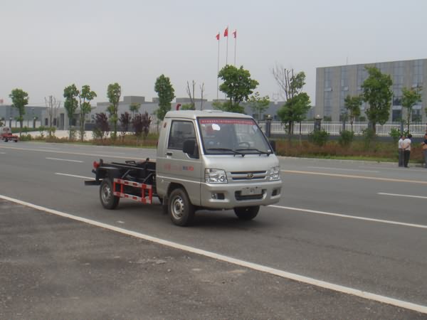 YZR5030ZXXBJ 新东日牌车厢可卸式垃圾车图片