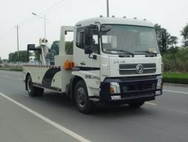 清障车