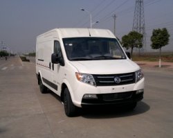 东风牌DFA5040XXY4A1厢式运输车