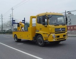 清障车