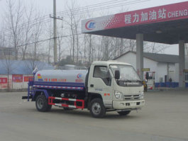 洒水车