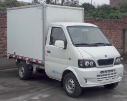 纯电动厢式运输车