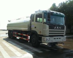 洒水车