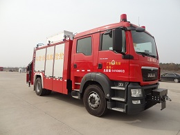 RY5141TXFJY100/01型抢险救援消防车图片