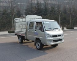 仓栅式运输车