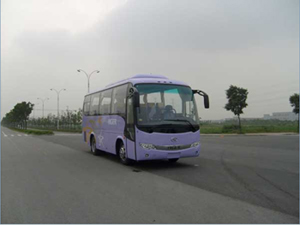 金龙8米24-33座客车(KLQ6796E4)