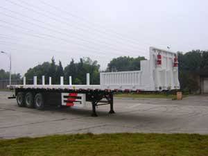 中集13米32吨3轴管材运输半挂车(ZJV9400TGCTH)