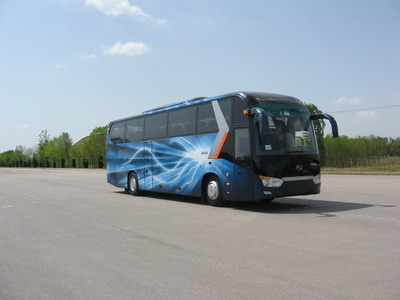 金龙12米24-53座客车(XMQ6128AY4D)