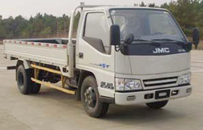 JX1051TG24 江铃109马力单桥柴油4.2米国四载货汽车图片
