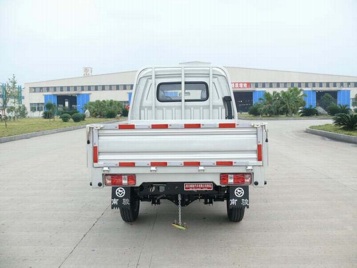 南骏CNJ1030RS28M轻型载货汽车公告图片
