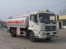 运油车
