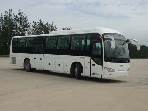 金龙12米24-65座客车(XMQ6120BCN4D)