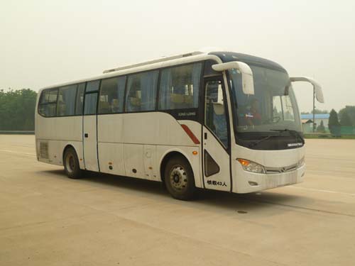 金龙9.9米24-43座客车(XMQ6998AYN4C)