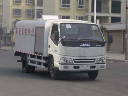 程力威牌CLW5063GQX3护栏清洗车