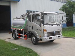 吸粪车
