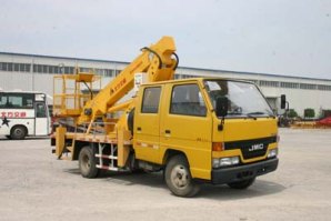 高空作业车