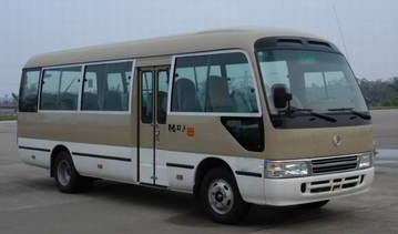金旅7米24-26座客车(XML6700J98)