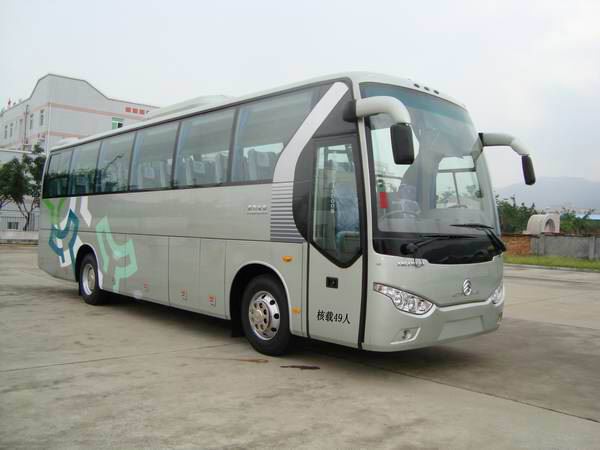 金旅10.5米24-47座客车(XML6103J25N)
