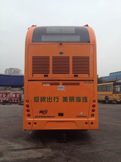 宇通ZK6105HNGS1城市客车公告图片