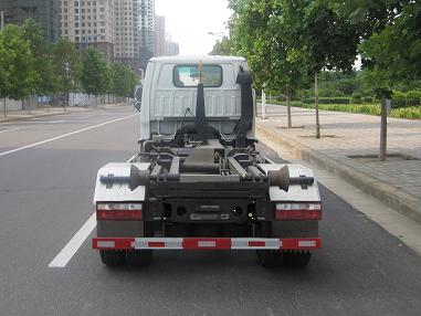 宇通牌YTZ5060ZXX20F车厢可卸式垃圾车公告图片