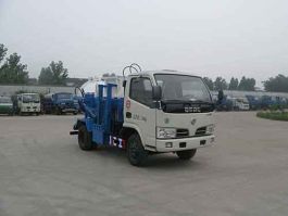华通牌HCQ5070TCADFA餐厨垃圾车