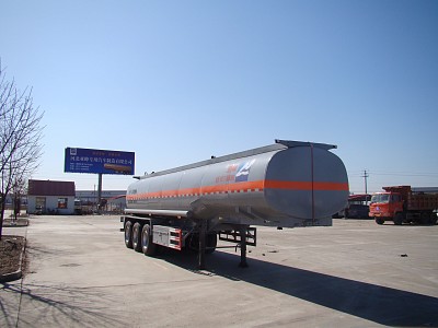 亚峰11.5米31.2吨3轴腐蚀性物品罐式运输半挂车(HYF9400GFW)