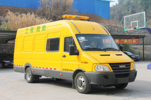 救险车
