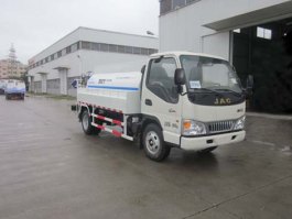 清洗车