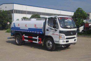 洒水车