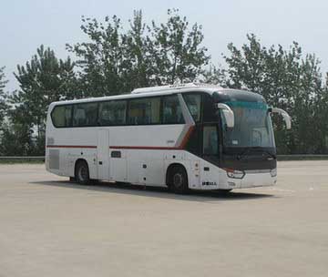 金龙12米24-55座客车(XMQ6129BY4D)