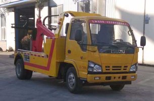 东风牌SE5071TQZL4清障车