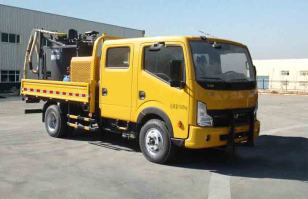 路面养护车