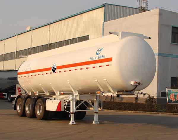 开乐10.3米31吨3轴腐蚀性物品罐式运输半挂车(AKL9406GFW)