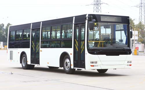 金旅11.5米20-46座城市客车(XML6115J15C)