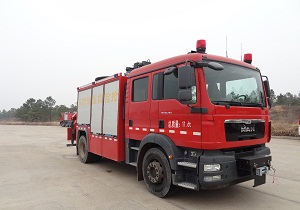 RY5121TXFJY100/B型抢险救援消防车图片