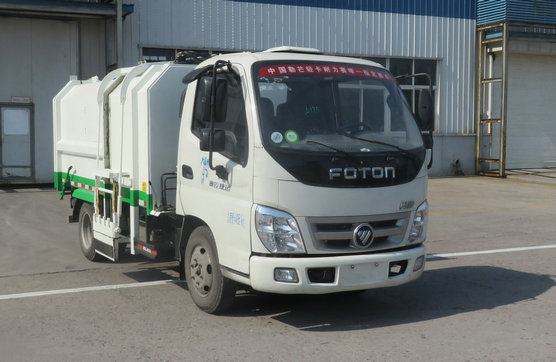 福田牌BJ5049ZZZ-AB自装卸式垃圾车