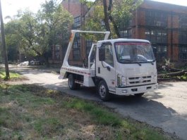 摆臂式垃圾车