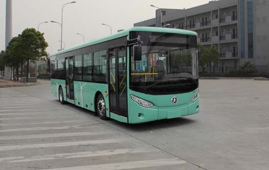 大运10.5米23-34座纯电动城市客车(CGC6106BEV1GAEJKARM)