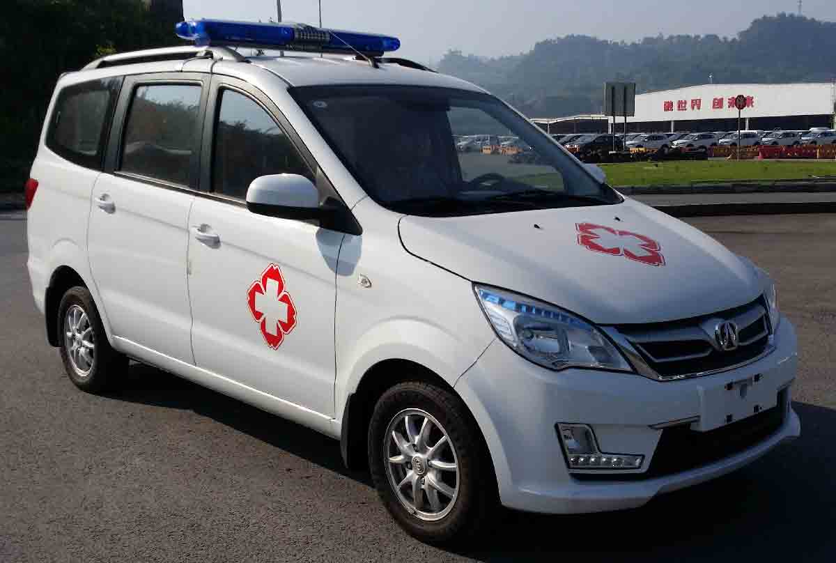 BJ5020XJHBKV1Z 北京牌救护车图片
