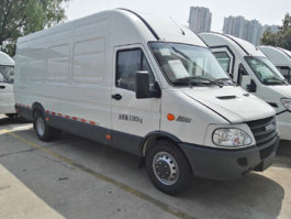 纯电动厢式运输车