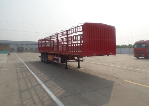 13米33.2吨3轴畜禽运输半挂车(WMH9400CCQ)