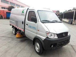 宝裕牌ZBJ5021TSLBEV纯电动扫路车