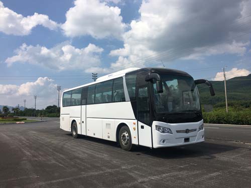 桂林GL6118EV1纯电动客车公告图片
