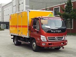 爆破器材运输车